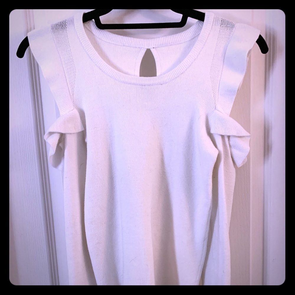 Long sleeve knit sweater
